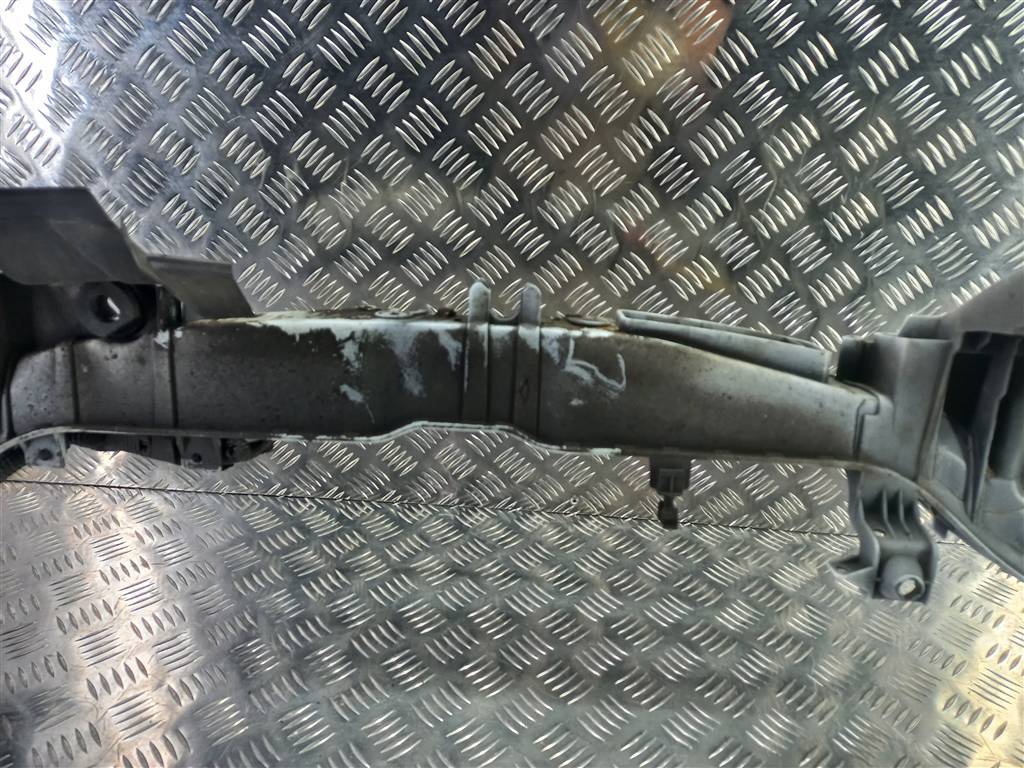 панель (телевизор) FORD Tourneo Connect  2035614, 11900 рублей, Москва