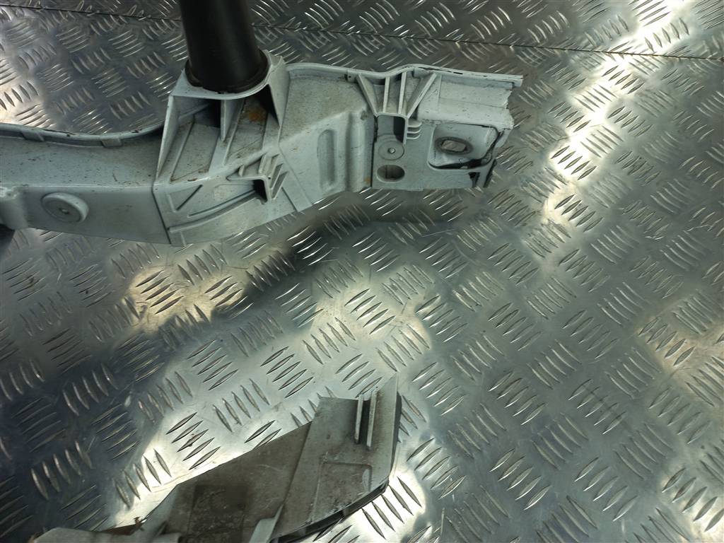 панель (телевизор) FORD Tourneo Connect  2035614, 11900 рублей, Москва