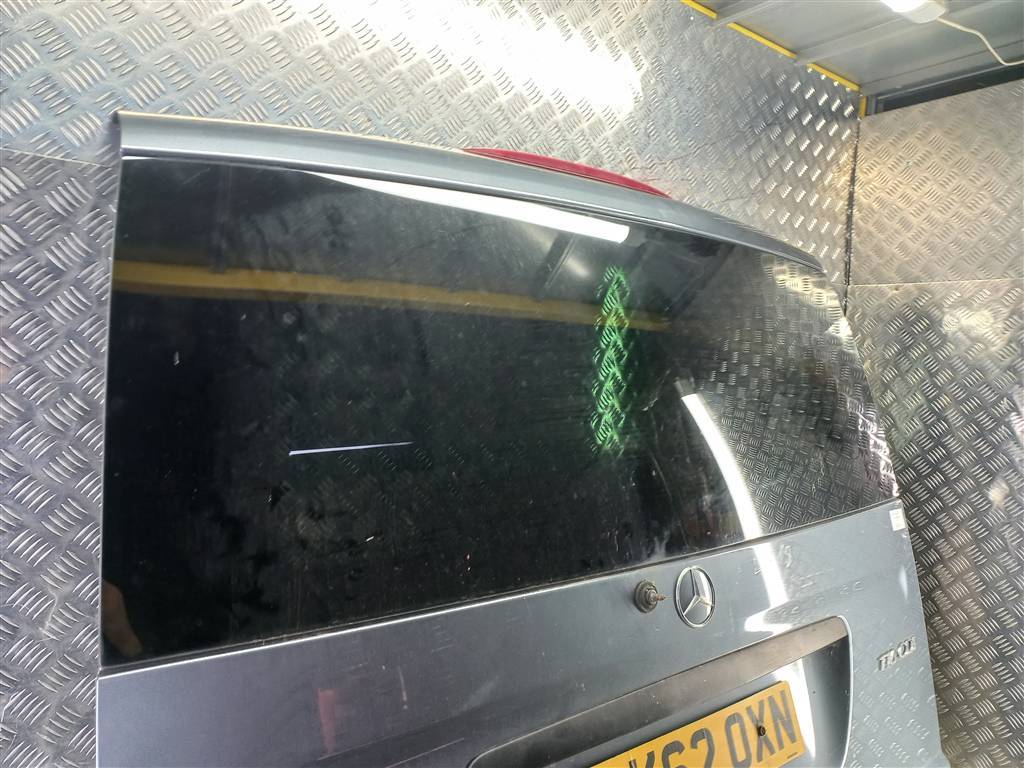 крышка багажника MERCEDES-BENZ Vito  A6397400501, 75150 рублей, Москва