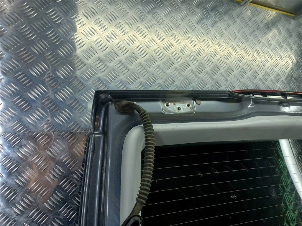 крышка багажника MERCEDES-BENZ Vito  A6397400501, 75150 рублей, Москва