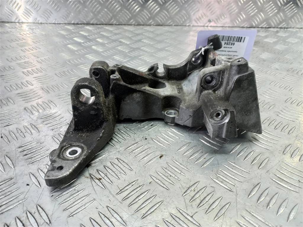 кронштейн генератора Citroen Jumpy  9672418280, 980 рублей, Москва