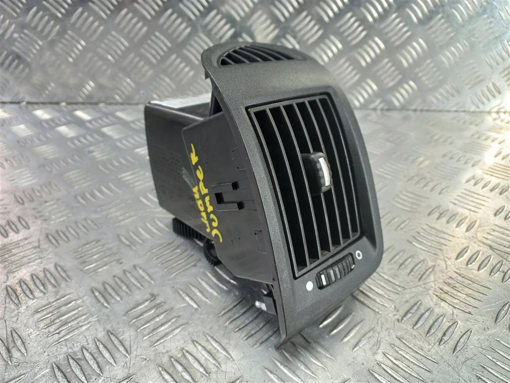 решетка воздуховода Citroen Jumper  1623838580, 2130 рублей, Москва