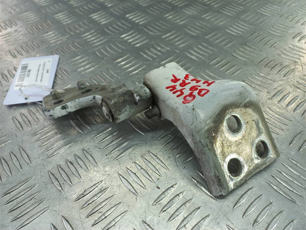 петля двери распашной Peugeot Partner  8717C0, 1550 рублей, Москва