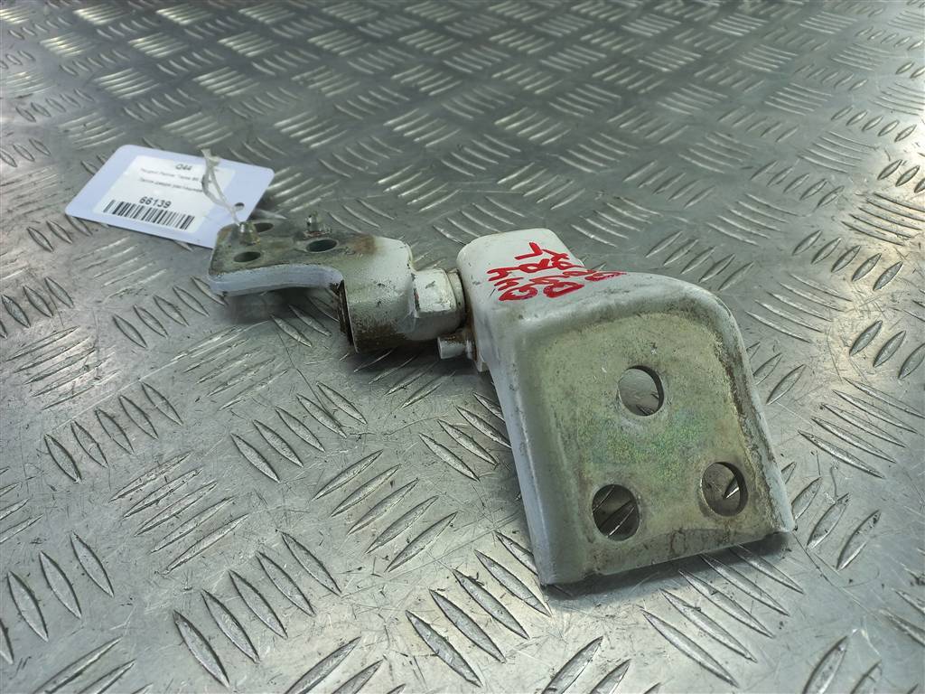 петля двери распашной Peugeot Partner  8717C0, 1550 рублей, Москва