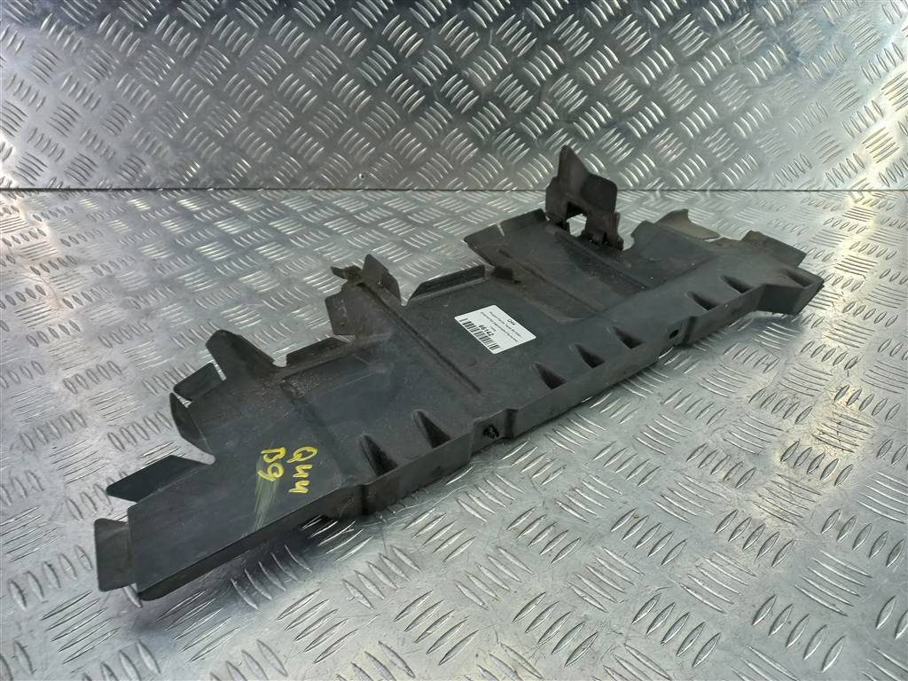 дефлектор радиатора (пыльник) Peugeot Partner  7104HL, 2130 рублей, Москва