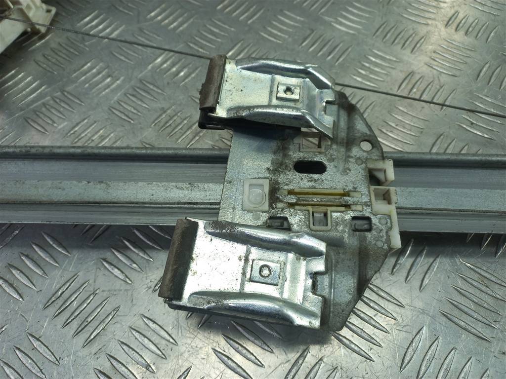 стеклоподъемник Volkswagen Crafter  A9067200146, 2470 рублей, Москва