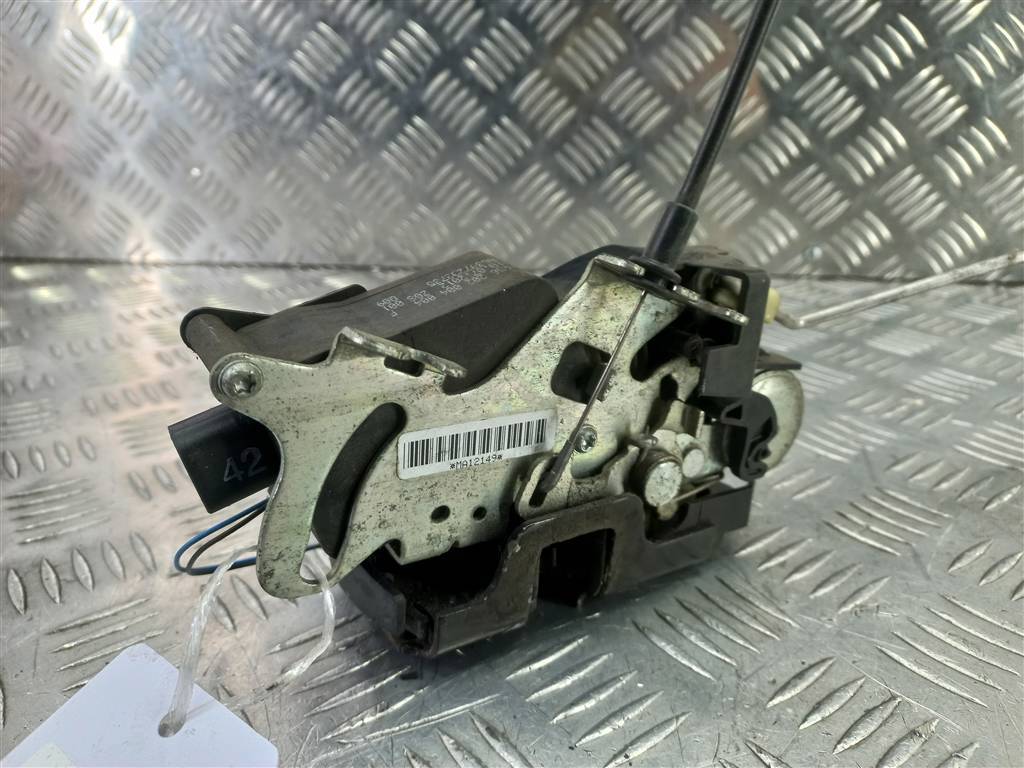 замок двери MERCEDES-BENZ Vito  A6397202735, 4430 рублей, Москва