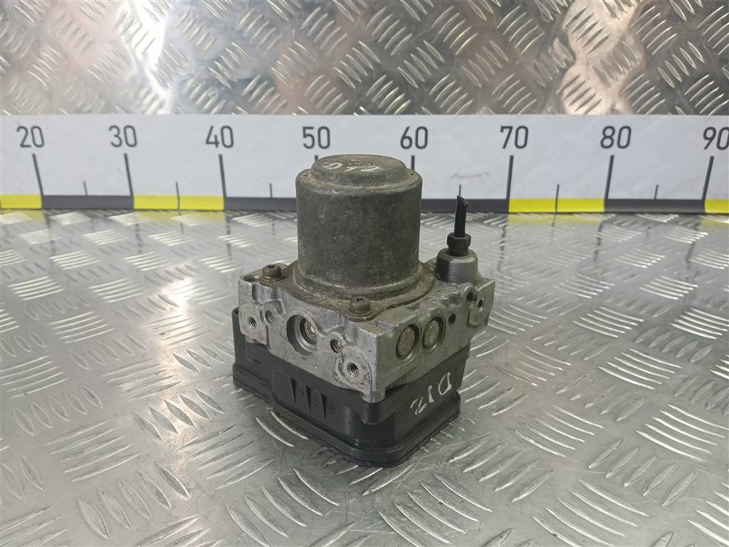 блок abs HONDA Accord 2.0 AT (155 л.с.)Accord  VII (2002—2006) Седан 57110SEA003, 2240 рублей, Москва