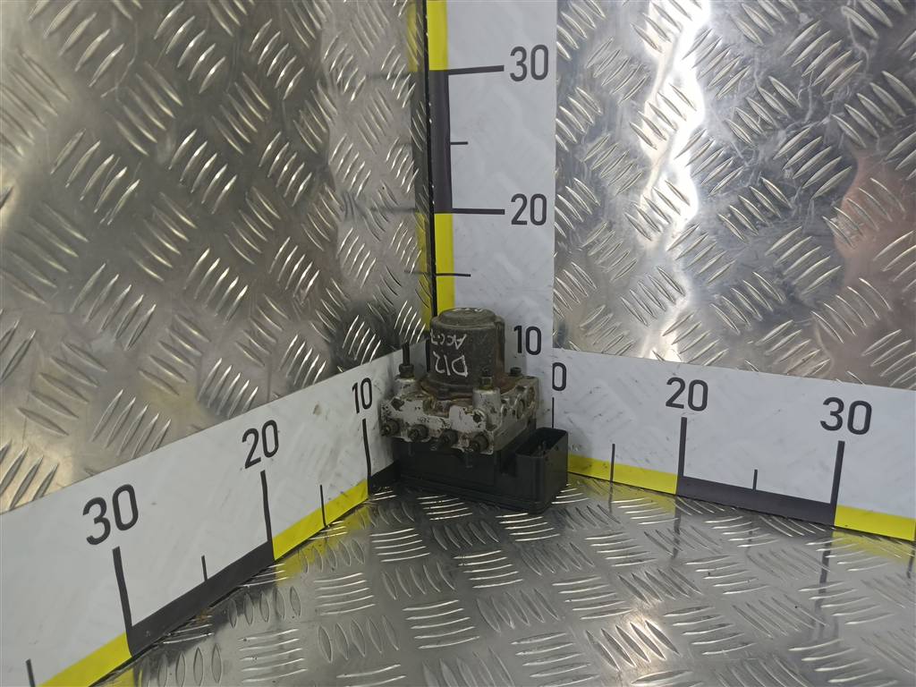 блок abs HONDA Accord 2.0 AT (155 л.с.)Accord  VII (2002—2006) Седан 57110SEA003, 2240 рублей, Москва