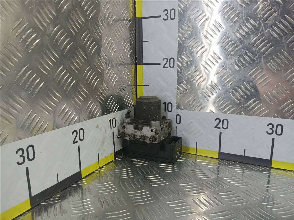 блок abs HONDA Accord 2.0 AT (155 л.с.)Accord  VII (2002—2006) Седан 57110SEA003, 2240 рублей, Москва