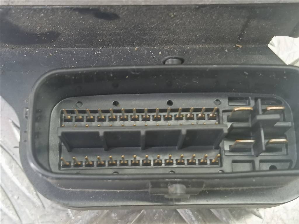 блок abs SUBARU Tribeca 3.0 4WD AT (250 л.с.)Tribeca  WX (2004—2007) Внедорожник 27596XA01A, 3620 рублей, Москва