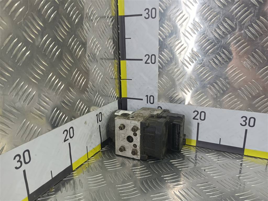 блок abs SUBARU Impreza  27534FE041, 2700 рублей, Москва