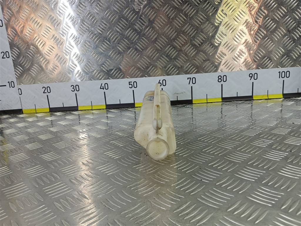 бачок расширительный MITSUBISHI LANCER  MR450237, 750 рублей, Москва