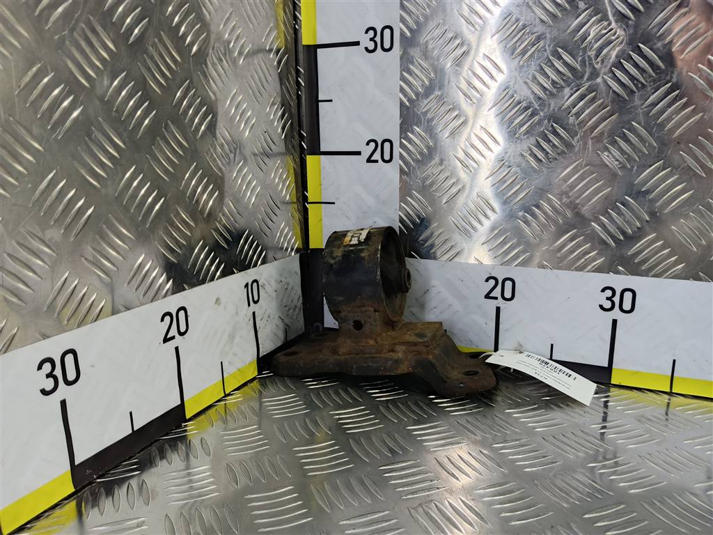 подушка двигателя (опора двс) MITSUBISHI LANCER  MR961062, 630 рублей, Москва