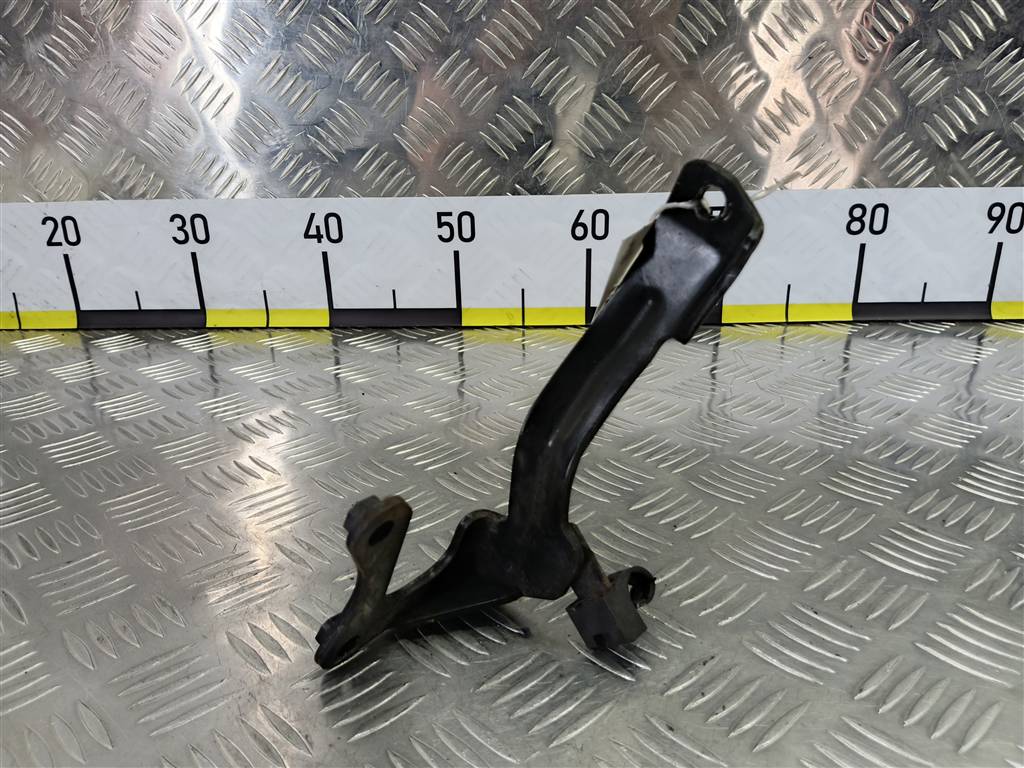 кронштейн коллектора MITSUBISHI LANCER  MN156668, 750 рублей, Москва