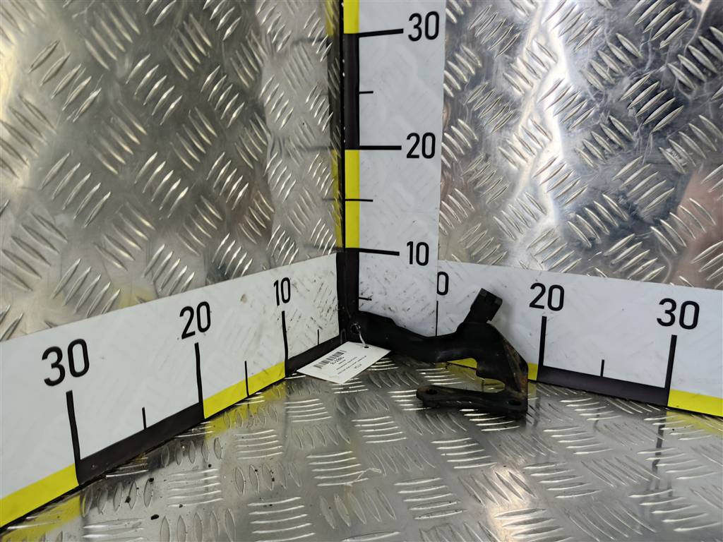 кронштейн коллектора MITSUBISHI LANCER  MN156668, 750 рублей, Москва