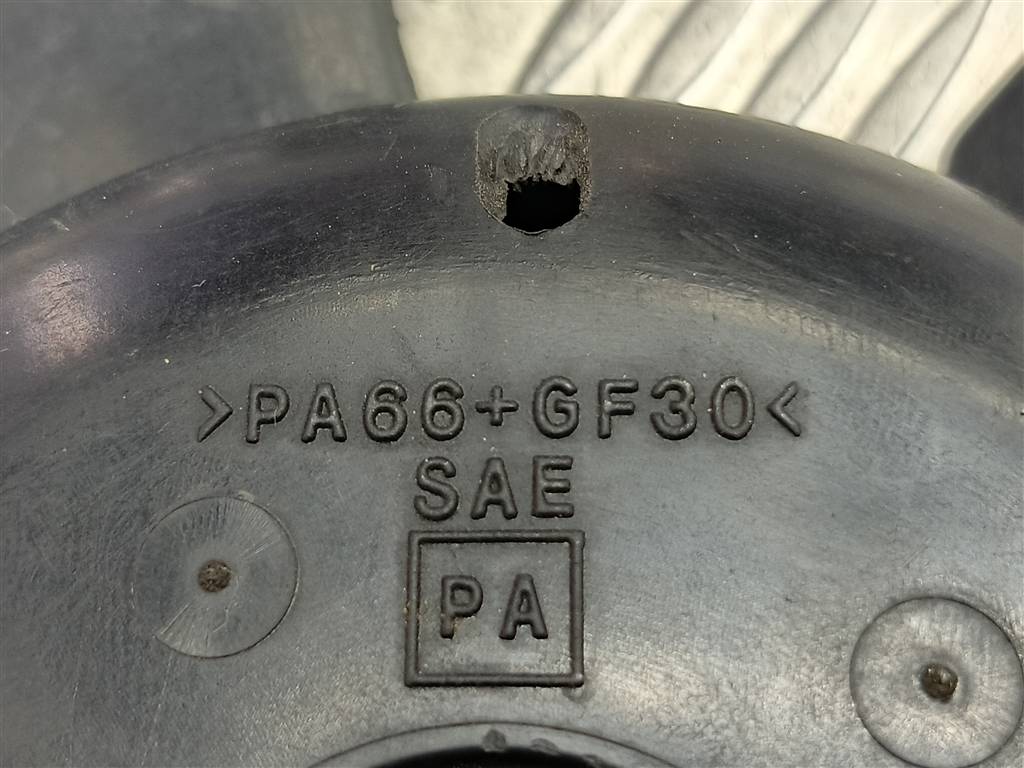 крыльчатка вентилятора MITSUBISHI LANCER  MR464708, 750 рублей, Москва