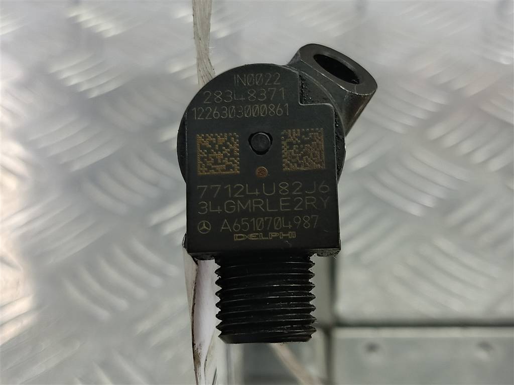 форсунка топливная MERCEDES-BENZ Vito  A6510704987, 7880 рублей, Москва