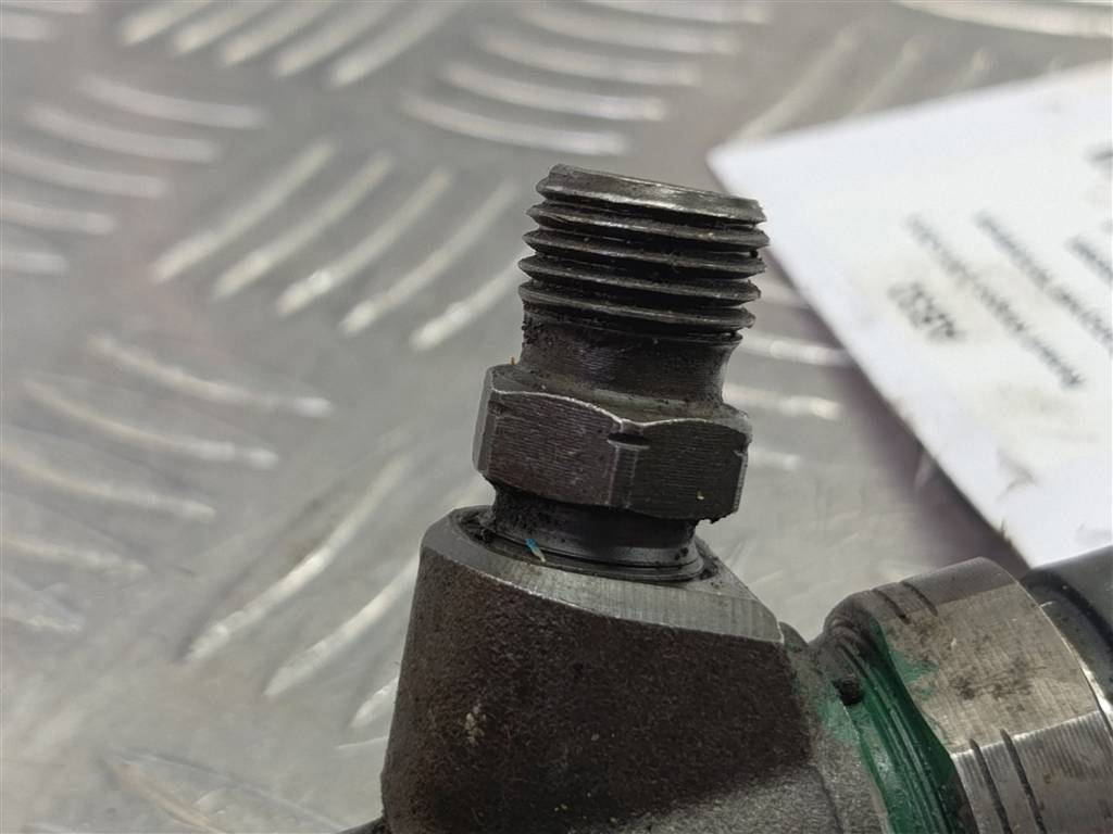 форсунка топливная Renault Kangoo  166008399R, 4770 рублей, Москва