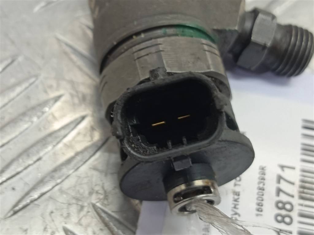 форсунка топливная Renault Kangoo  166008399R, 4770 рублей, Москва