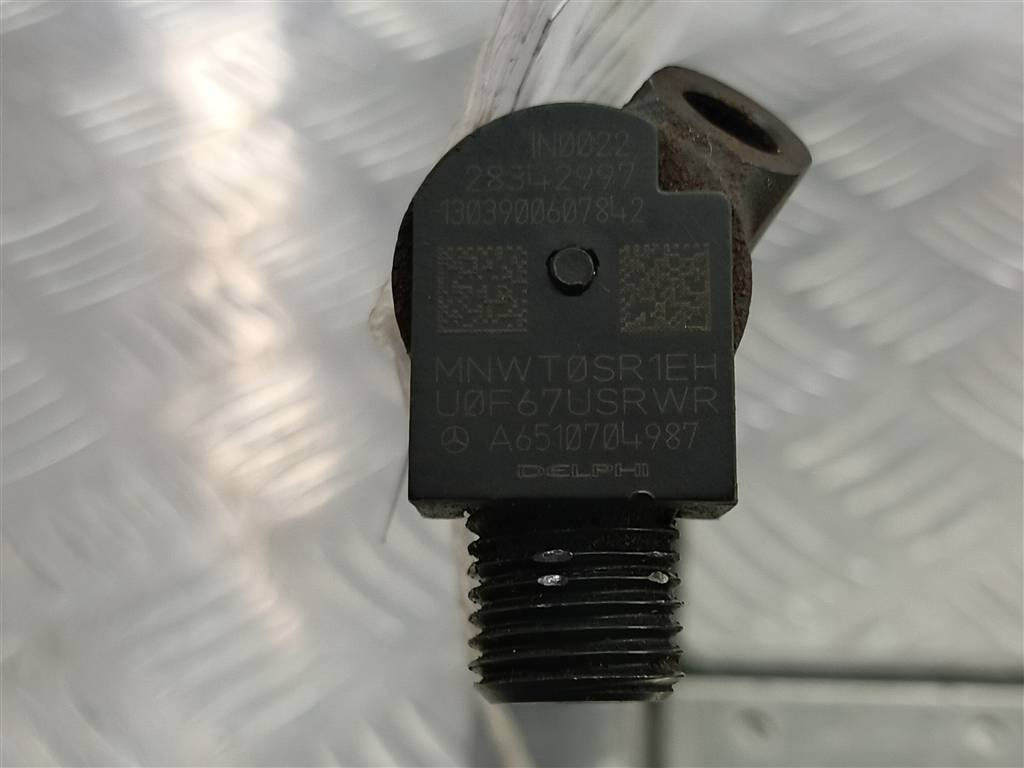 форсунка топливная MERCEDES-BENZ Sprinter  A6510704987, 7880 рублей, Москва