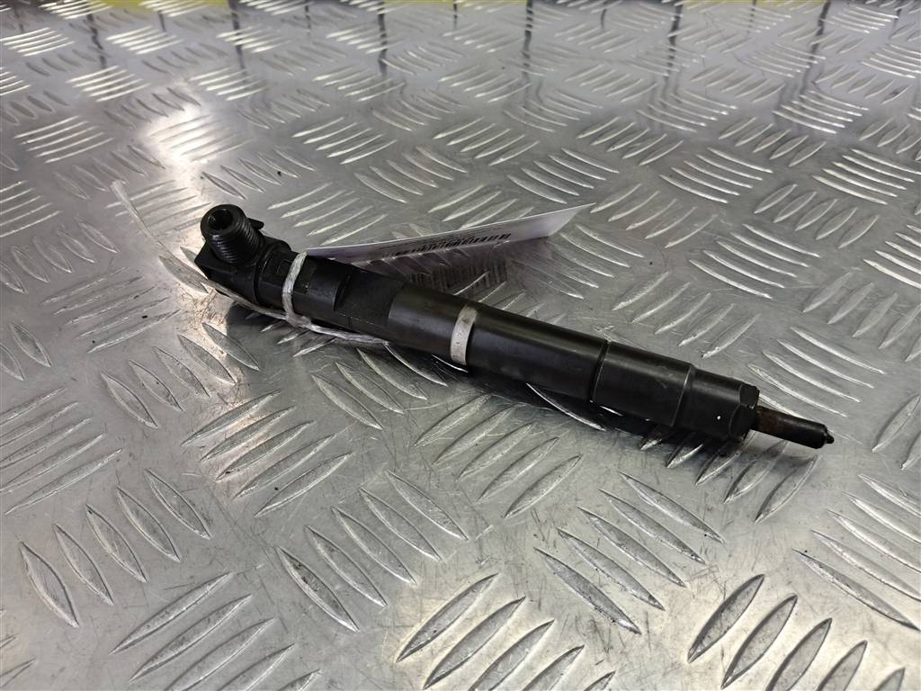 форсунка топливная MERCEDES-BENZ Vito  A6510704987, 7880 рублей, Москва