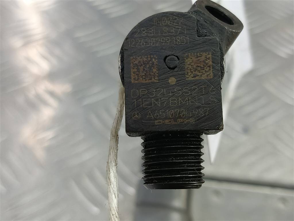 форсунка топливная MERCEDES-BENZ Vito  A6510704987, 7880 рублей, Москва