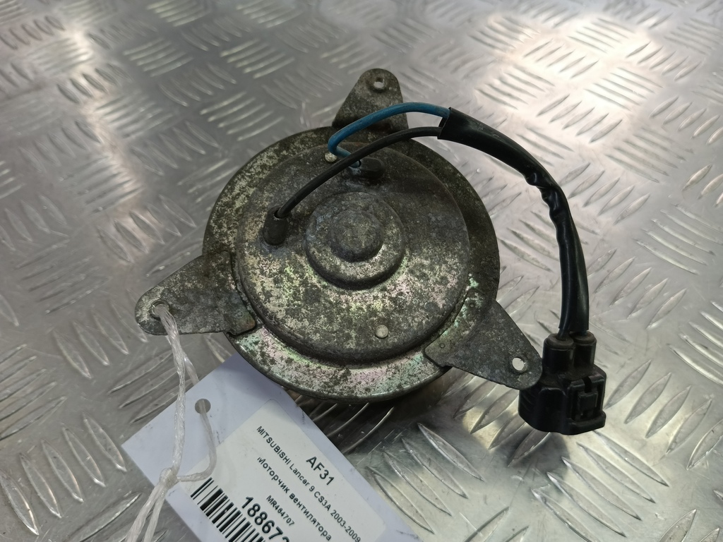 моторчик вентилятора MITSUBISHI LANCER  MR464707, 1780 рублей, Москва