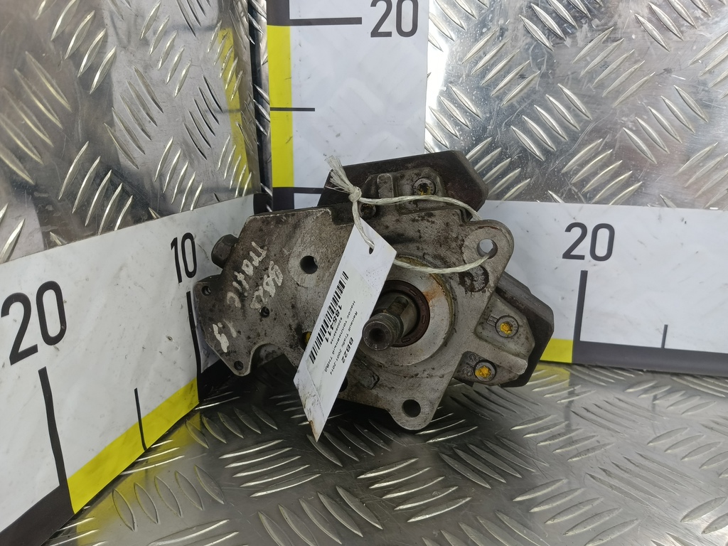 насос топливный тнвд Renault Trafic  8200659759, 10750 рублей, Москва