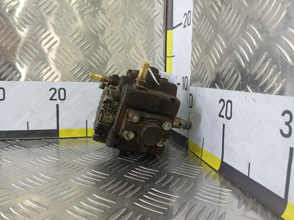 насос топливный тнвд Peugeot Partner  1920HT, 2700 рублей, Москва