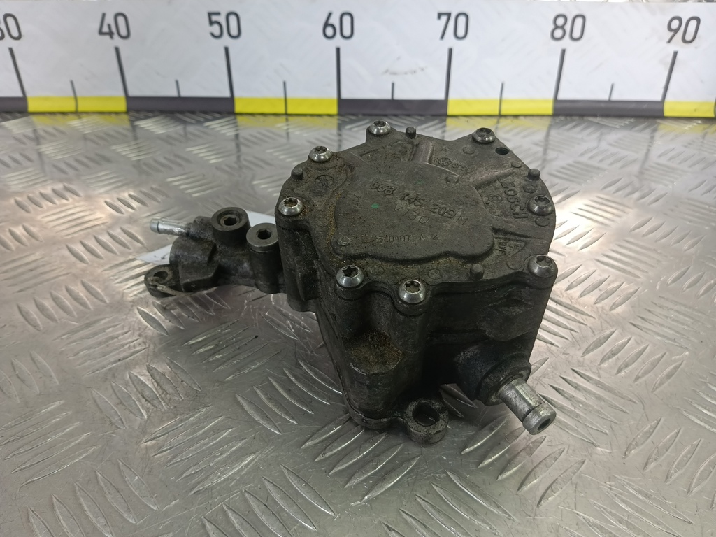 насос вакуумный Volkswagen Caddy  038145209M, 16500 рублей, Москва