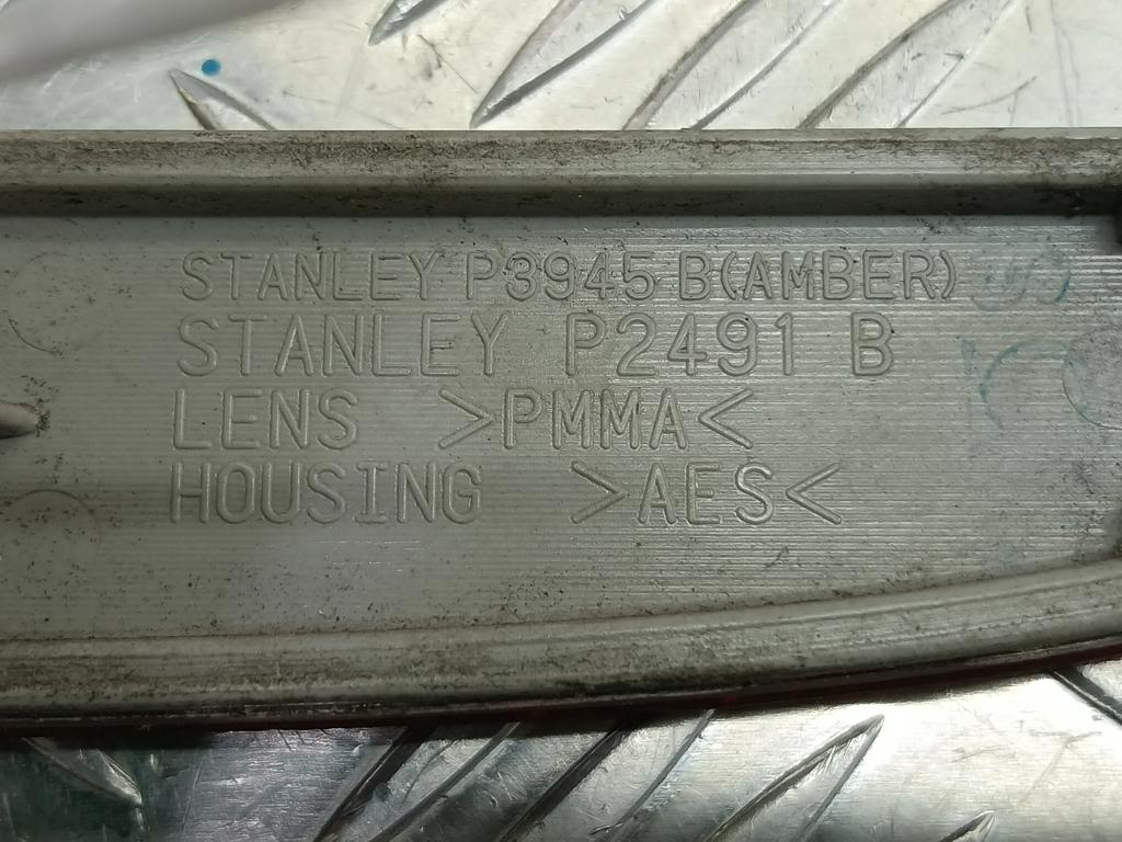 катафот MAZDA   D350515M0E, 1210 рублей, Москва