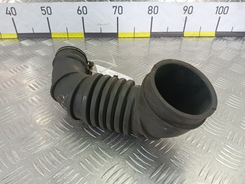 патрубок воздушного фильтра MITSUBISHI L200   MN171012, 2590 рублей, Москва