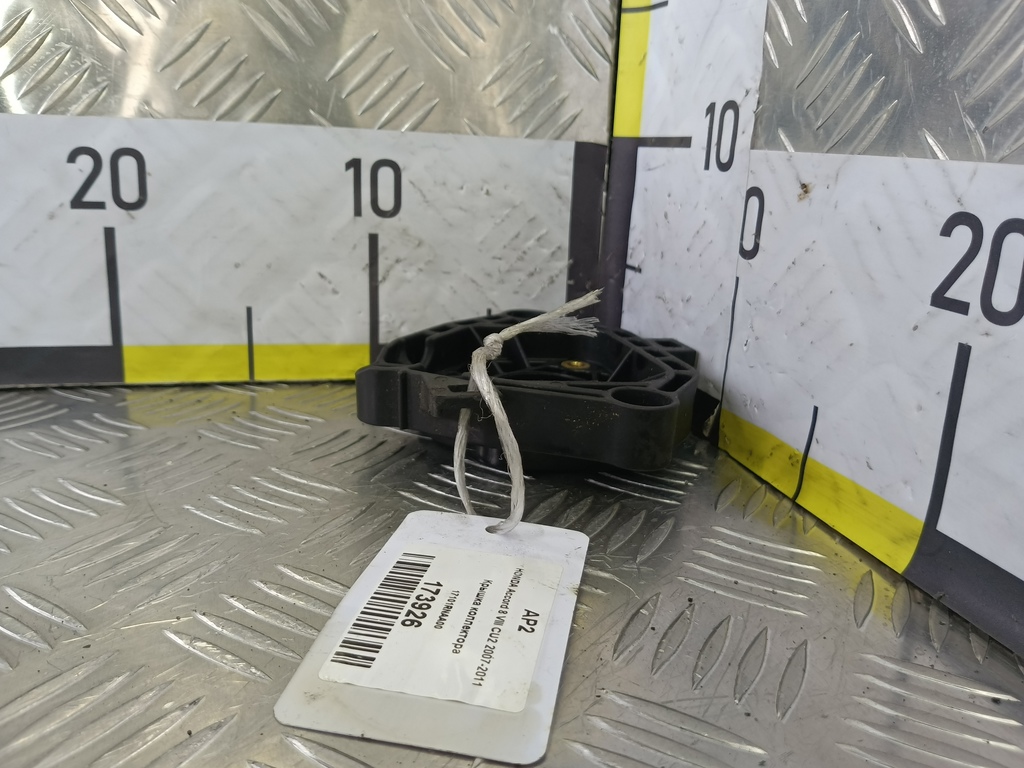 крышка коллектора HONDA Accord 2.0 AT (156 л.с.)Accord  VIII (2007—2011) Седан 17101R60U00, 520 рублей, Москва