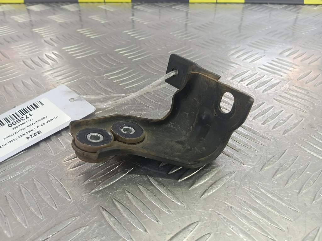 кронштейн коллектора HONDA CR-V 2.0 AT (150 л.с.)CR-V  III (2006—2009) Внедорожник 17132RSAG00, 520 рублей, Москва