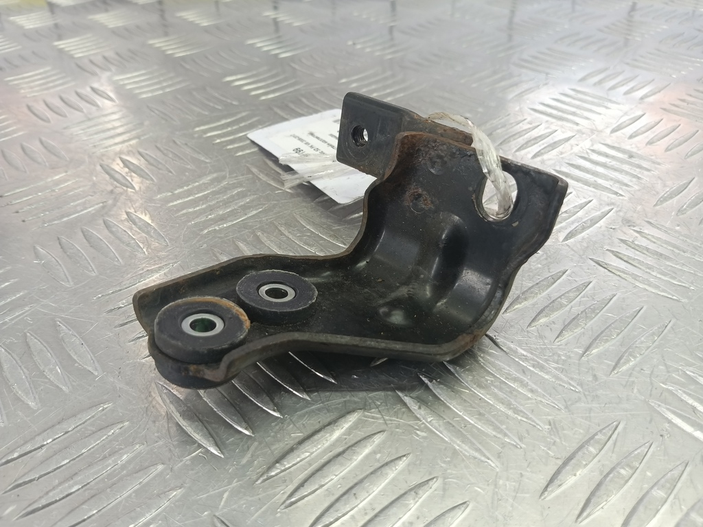 кронштейн коллектора HONDA Civic 1.8 MT (140 л.с.)Civic  VIII (2005—2009) Хетчбэк 17132RSAG00, 520 рублей, Москва