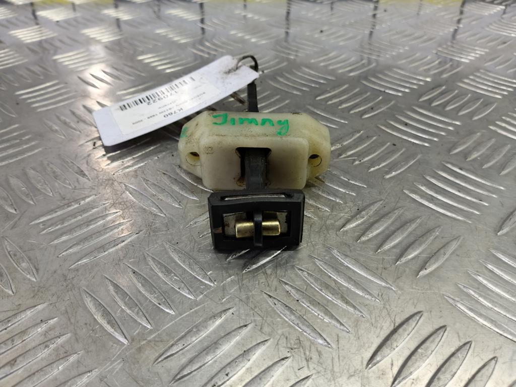 ограничитель двери SUZUKI JIMNY 1.3 4WD MT (86 л.с.)Jimny  III рестайлинг (2005—2012) Внедорожник 8181065D00, 1090 рублей, Москва