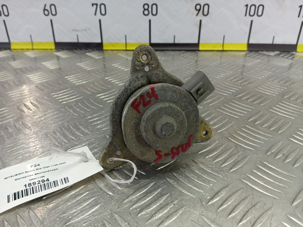 моторчик вентилятора MITSUBISHI Space Star  MR911198, 1090 рублей, Москва