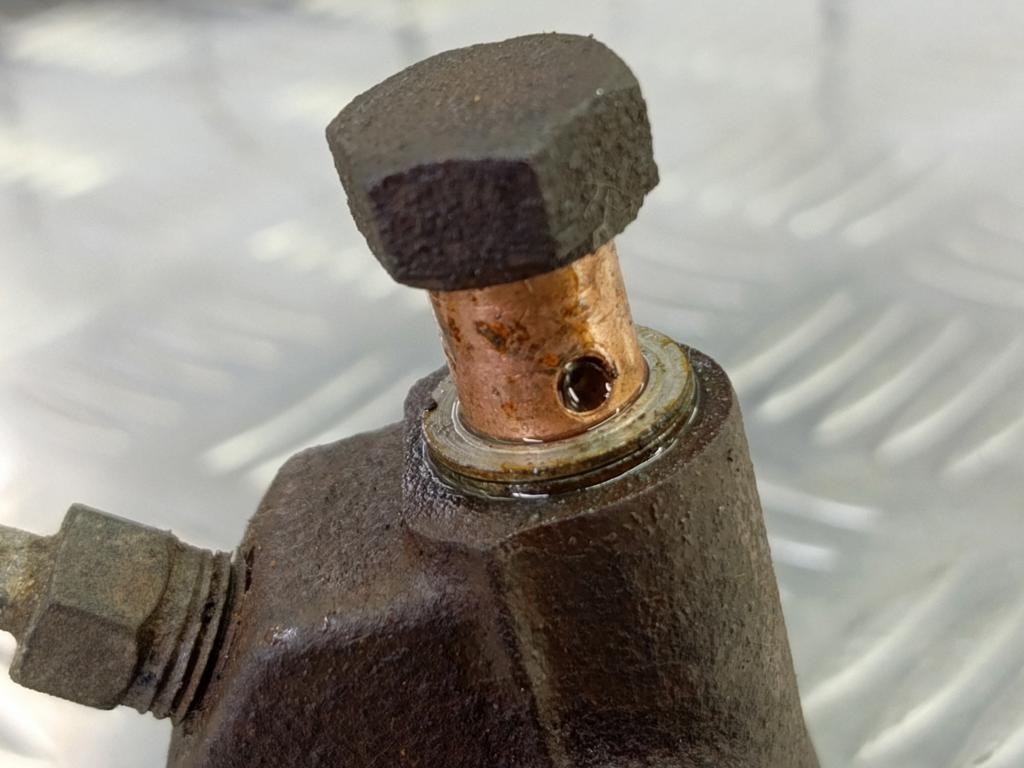 цилиндр сцепления MITSUBISHI LANCER  MR980563, 980 рублей, Москва