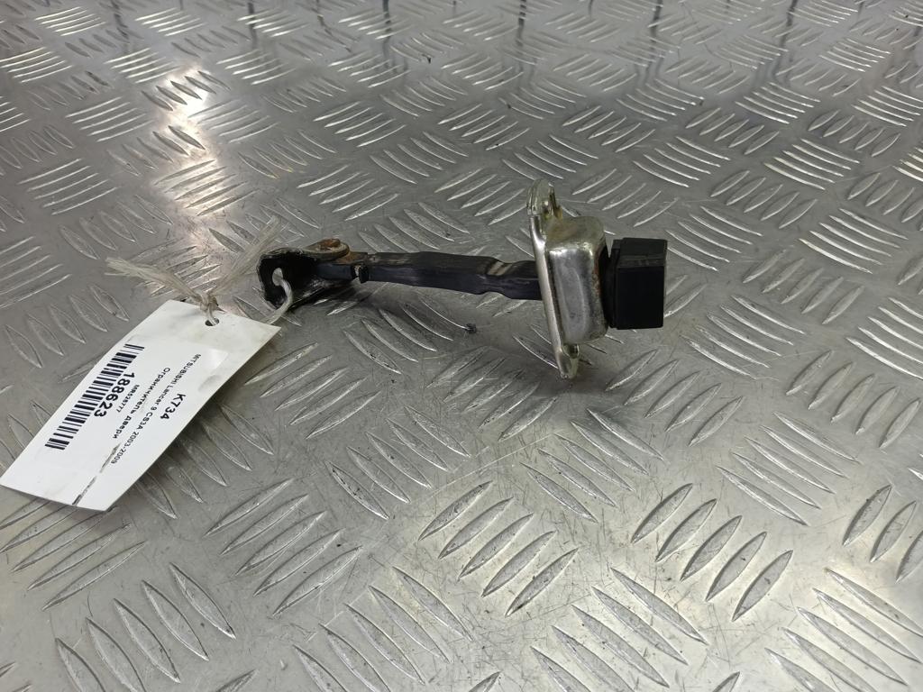 ограничитель двери MITSUBISHI LANCER  MR526777, 860 рублей, Москва