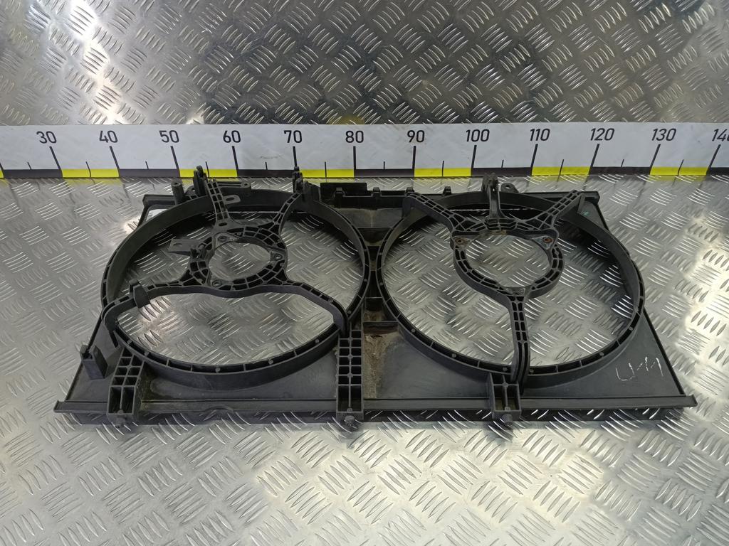 диффузор вентилятора (кожух) MITSUBISHI LANCER  MR968365, 2010 рублей, Москва