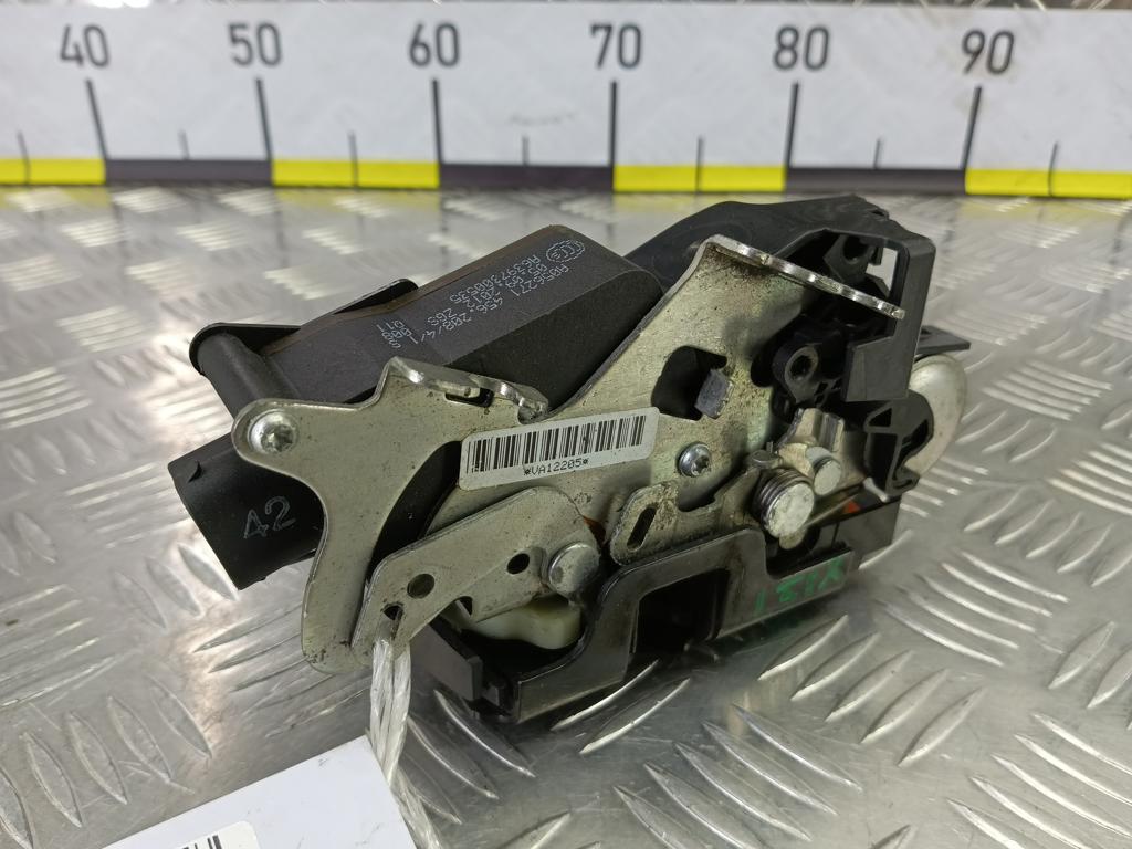 замок двери сдвижной MERCEDES-BENZ Vito  A6397300535, 19950 рублей, Москва