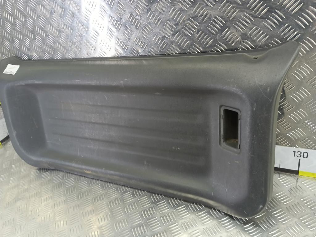 обшивка крышки багажника SUZUKI JIMNY 1.3 4WD MT (86 л.с.)Jimny  III рестайлинг (2005—2012) Внедорожник 8377081A11P4Z, 2700 рублей, Москва