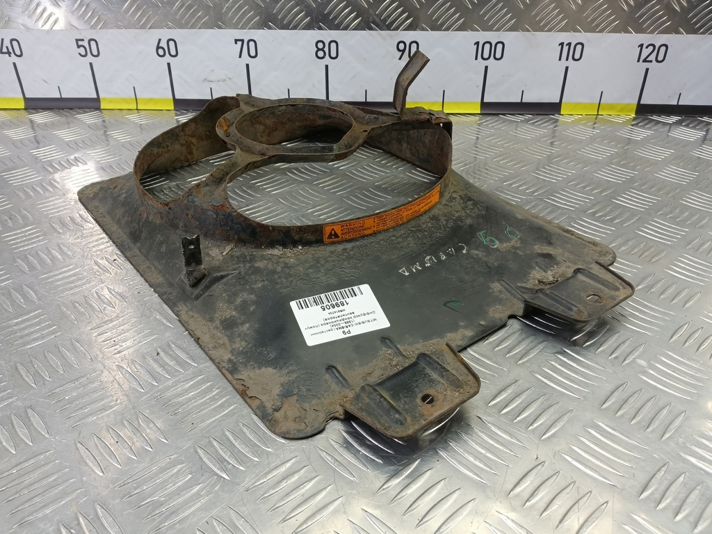 диффузор вентилятора (кожух) MITSUBISHI CARISMA  MR914724, 860 рублей, Москва