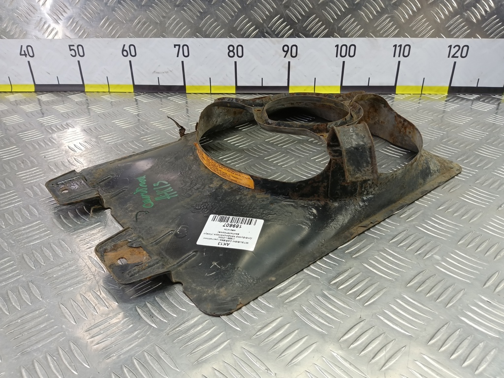 диффузор вентилятора (кожух) MITSUBISHI CARISMA  MR914724, 860 рублей, Москва