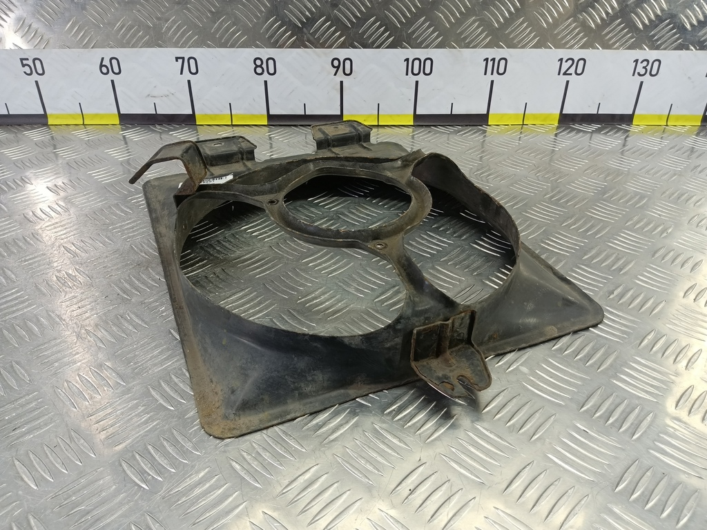 диффузор вентилятора (кожух) MITSUBISHI CARISMA  MR914724, 860 рублей, Москва