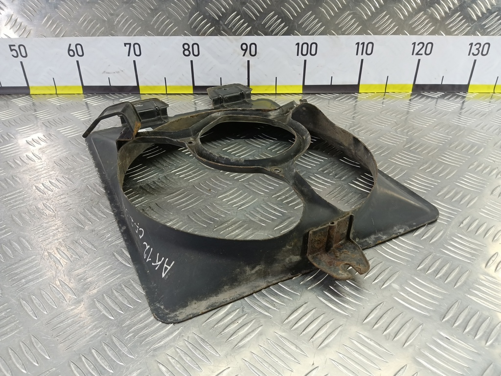 диффузор вентилятора (кожух) MITSUBISHI CARISMA  MR914724, 860 рублей, Москва