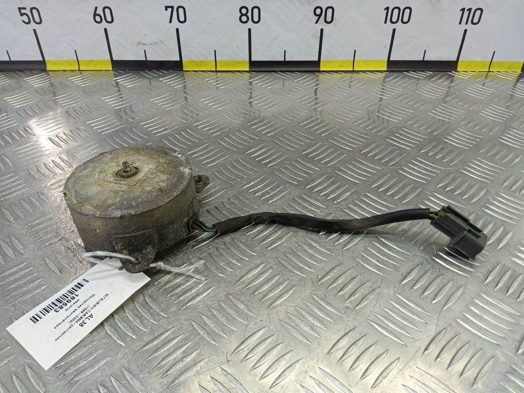 моторчик вентилятора MITSUBISHI CARISMA  MR914730, 980 рублей, Москва