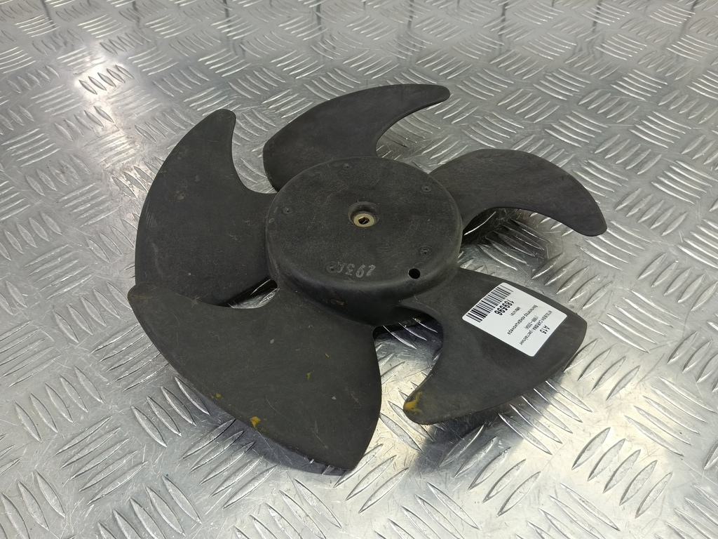 крыльчатка вентилятора MITSUBISHI CARISMA 1.8 GDI AT (122 л.с.)Carisma  I рестайлинг (1999—2004) Лифтбек MR914791, 520 рублей, Москва