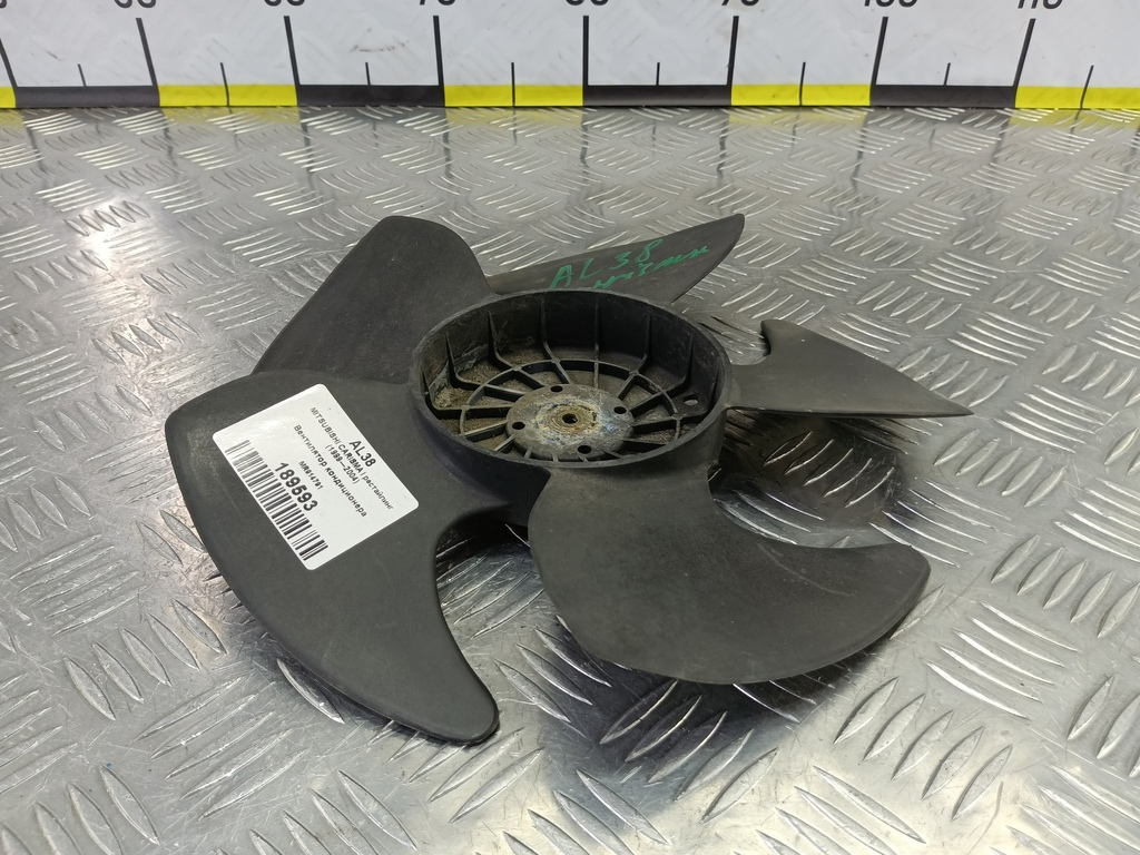 крыльчатка вентилятора MITSUBISHI CARISMA  MR914791, 520 рублей, Москва